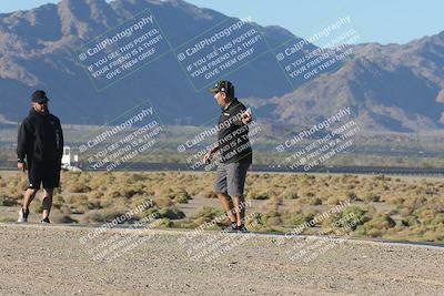 media/Oct-30-2025-Racers Edge (Thu) [[dabbdaf680]]/1-Around the Pits- Track Walk/